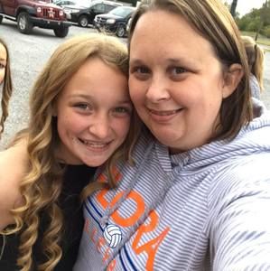 Meet your Posher, Elizabeth